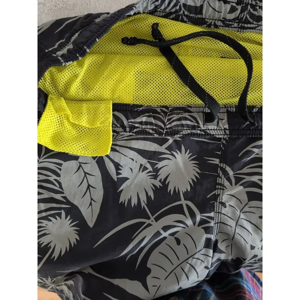 Tommy Bahama Mens Swim Trunks (40